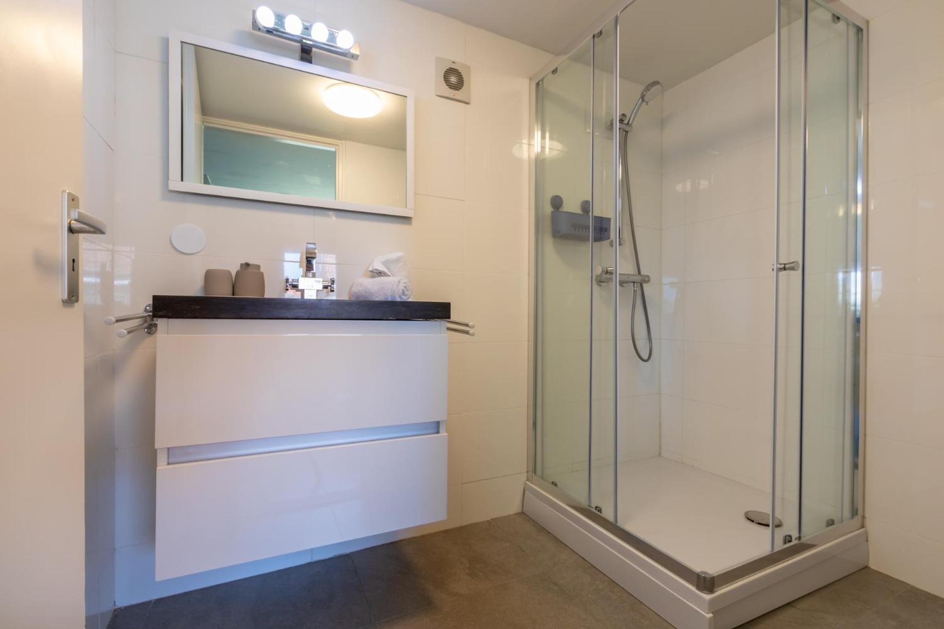 Welcome In - La Garage - Molenwal 11A, Westkapelle Villa ภายนอก รูปภาพ